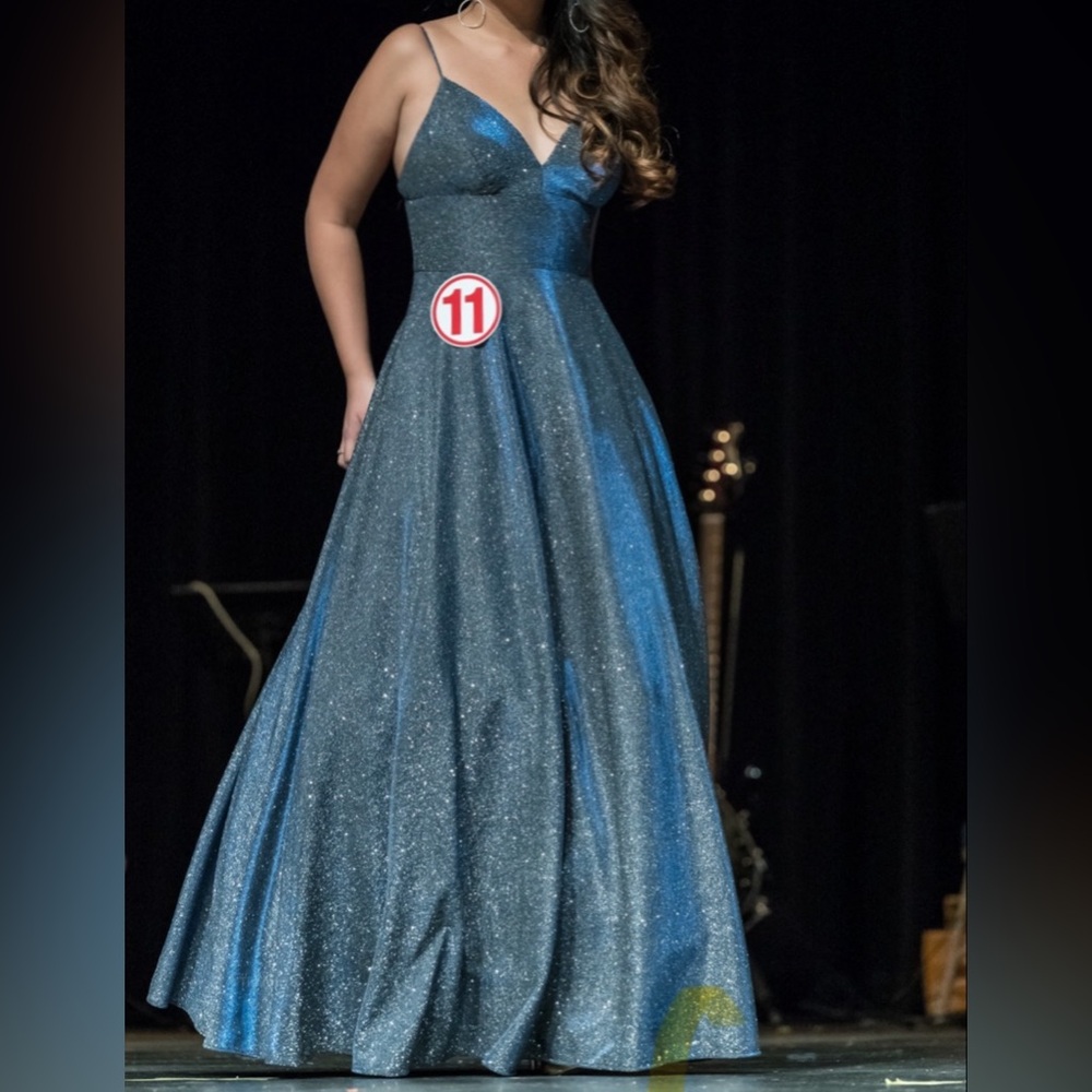 Camille La Vie dress